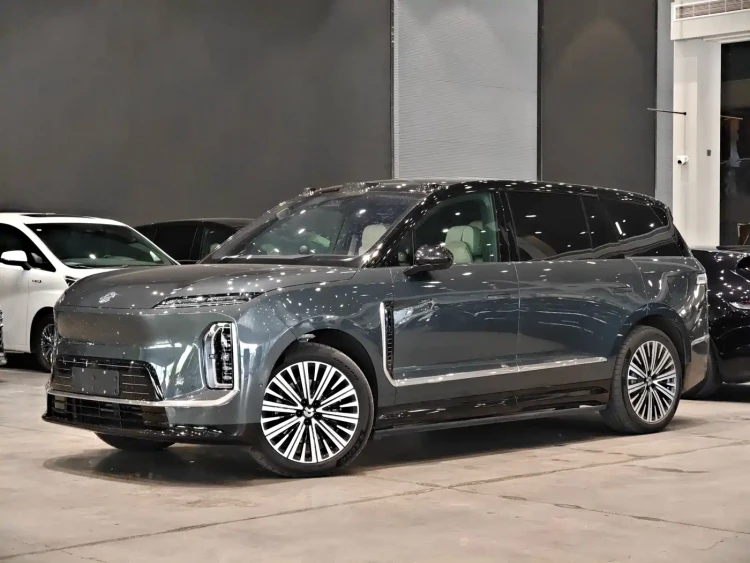NIO ES9