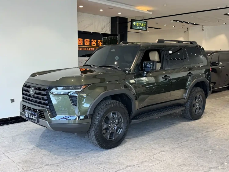 Lexus GX 2024 OVERTRAIL Summit Edition