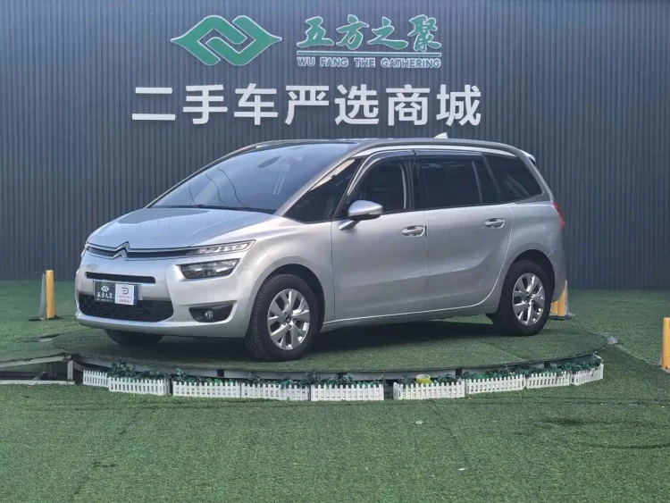 Citroën C4 Picasso 2015 Grand 1.6T Fashion 7-seater