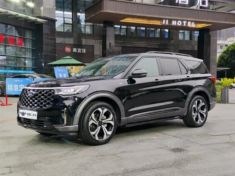 Ford Explorer 2023 EcoBoost 285 AWD ST-LINE 6-Seater