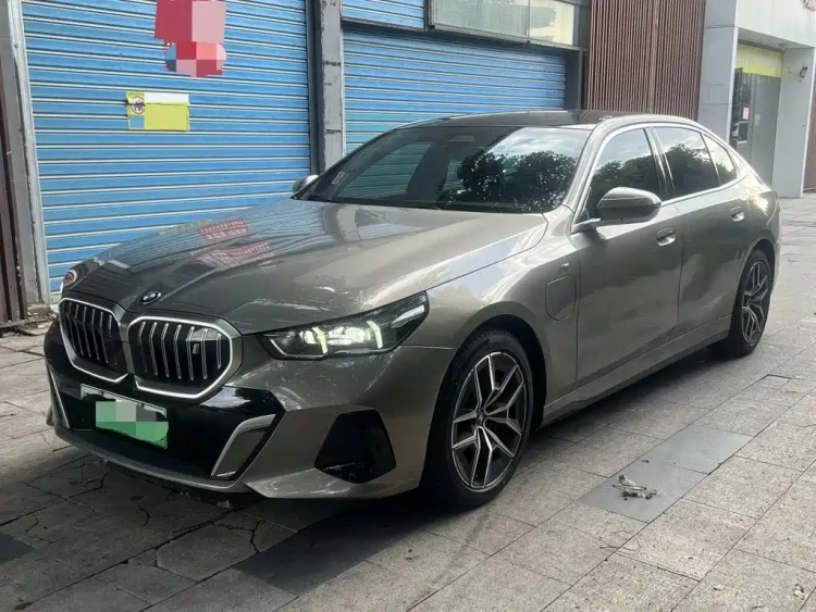BMW i5 2024 eDrive 35L M Sport Package