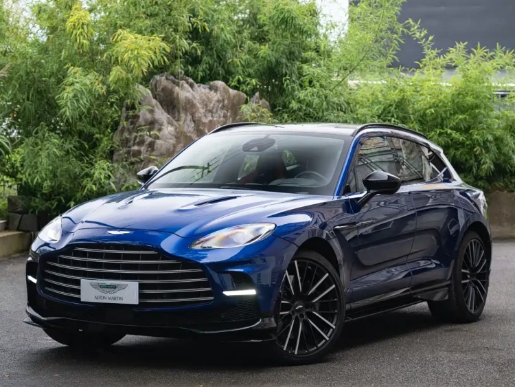 Aston Martin DBX 2023 Model 4.0T V8 707