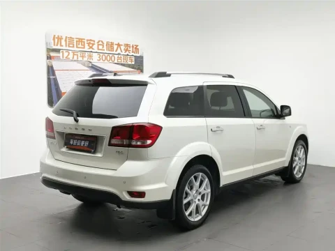Dodge Journey 2013.01 83700 км