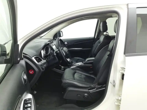 Dodge Journey 2013.01 83700 км