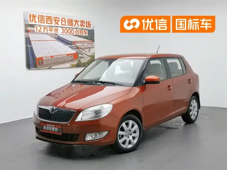 Škoda Fabia 2012 1.4L Automatic Crystal Spirit Edition