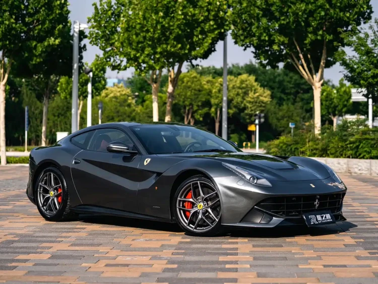 Ferrari F12berlinetta 2013 6.3L Standard