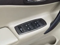 Renault Koleos (Import) 2012 2.5L 4WD Comfort Navigation Edition