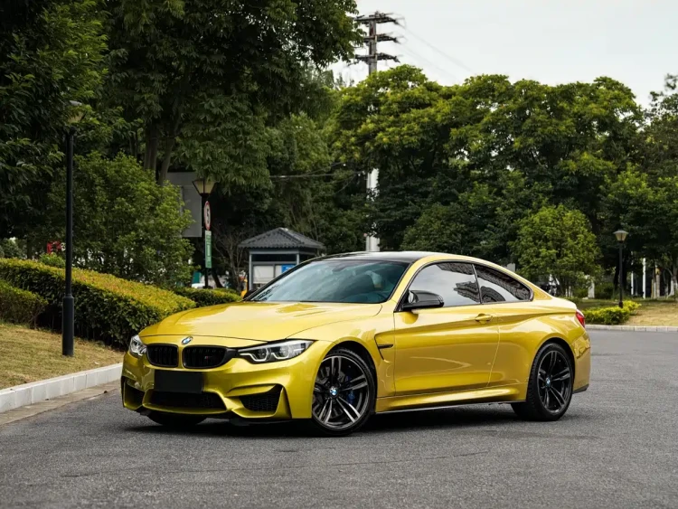 BMW M4 2019 M4 Coupe Shadow Edition