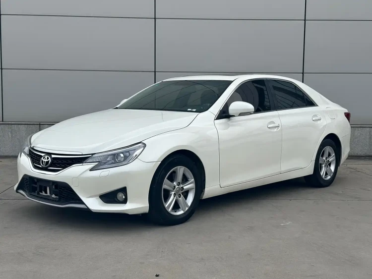 Toyota Reiz 2013 2.5V Elite Edition