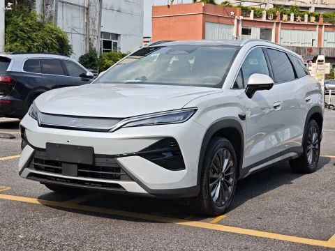 BYD Song Ultra