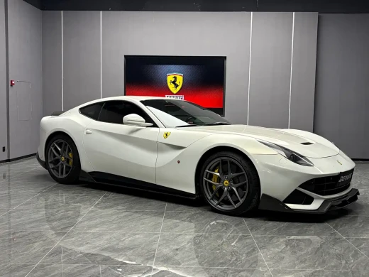 Ferrari F12berlinetta 2013 6.3L Standard