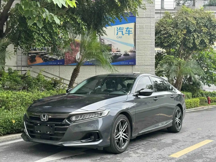 Honda Accord 2022 260TURBO Phantom Night Premium