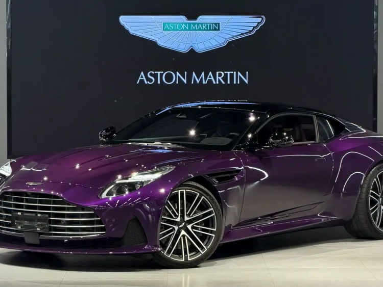 Aston Martin DB12 2023 4.0T V8 Coupe