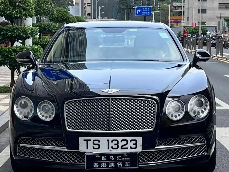 Bentley Flying Spur 2015 6.0T W12 Mulliner
