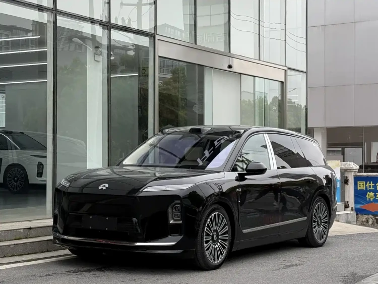 NIO ES8 2025 Model 6-Seat Executive Luxury Edition
