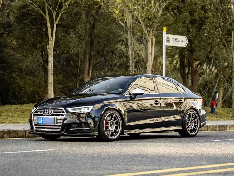 Audi S3 2017 Facelift S3 2.0T Limousine