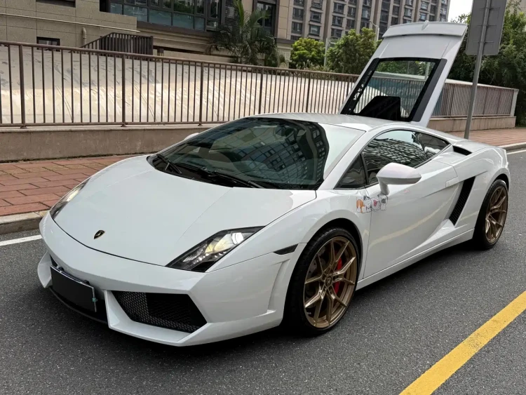 Lamborghini Gallardo 2012 LP 560-4 Gold Edition