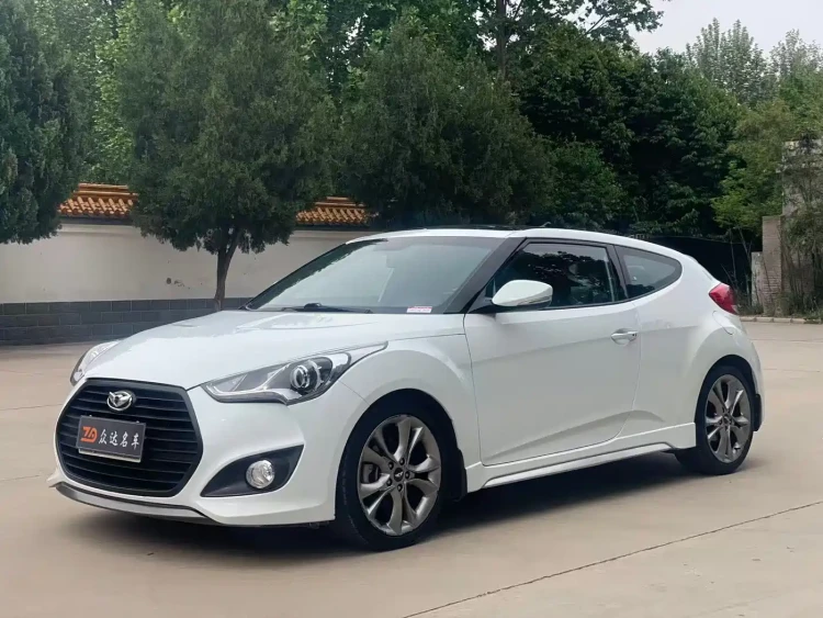Hyundai Veloster 2015 1.6T Automatic Luxury Edition