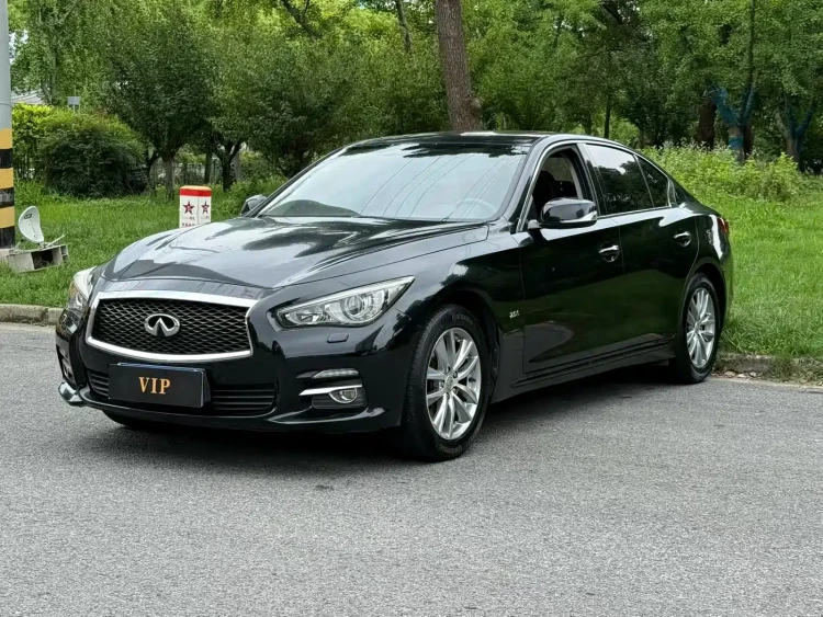 Infiniti Q50L 2015 2.0T Enjoyment Edition