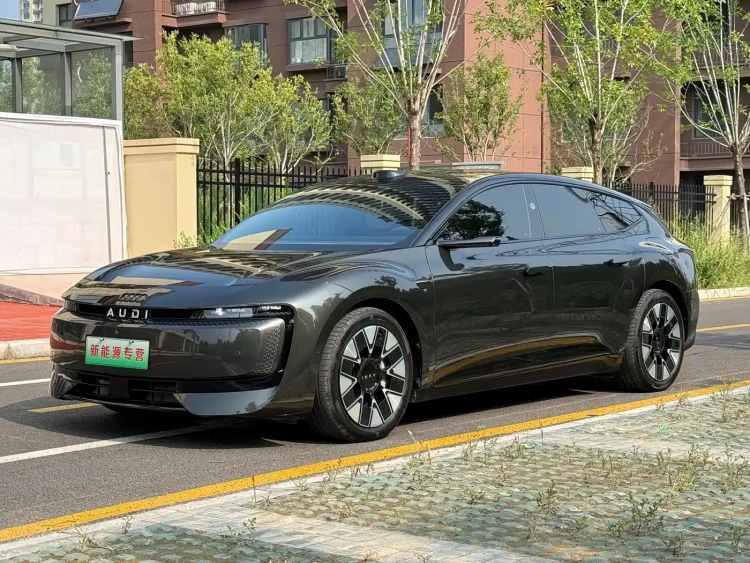 Audi E5 Sportback 2025 Model 220kw 2WD Version