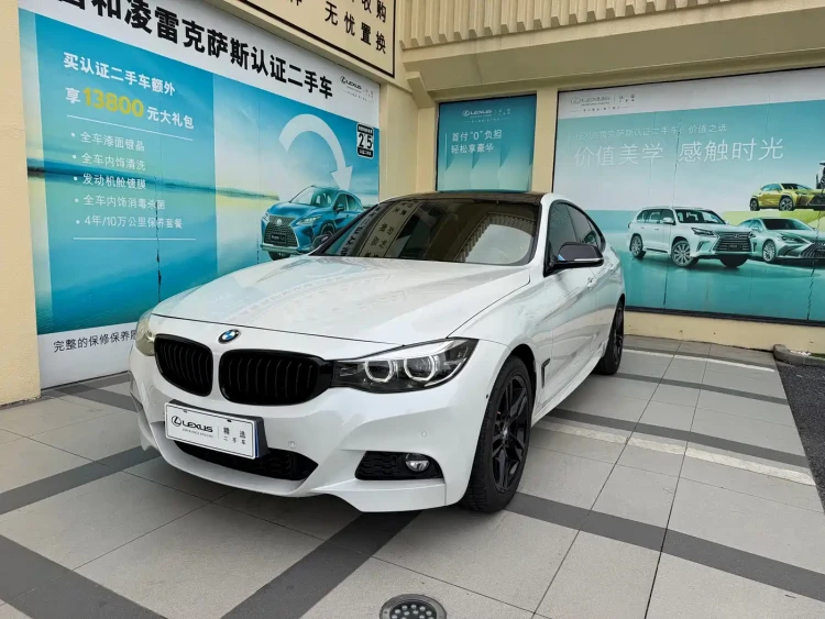 BMW 3 Series GT 2020 320i M Sport Black Night Edition