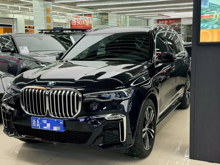 BMW X7 2022 xDrive40i Exclusive M Sport Package