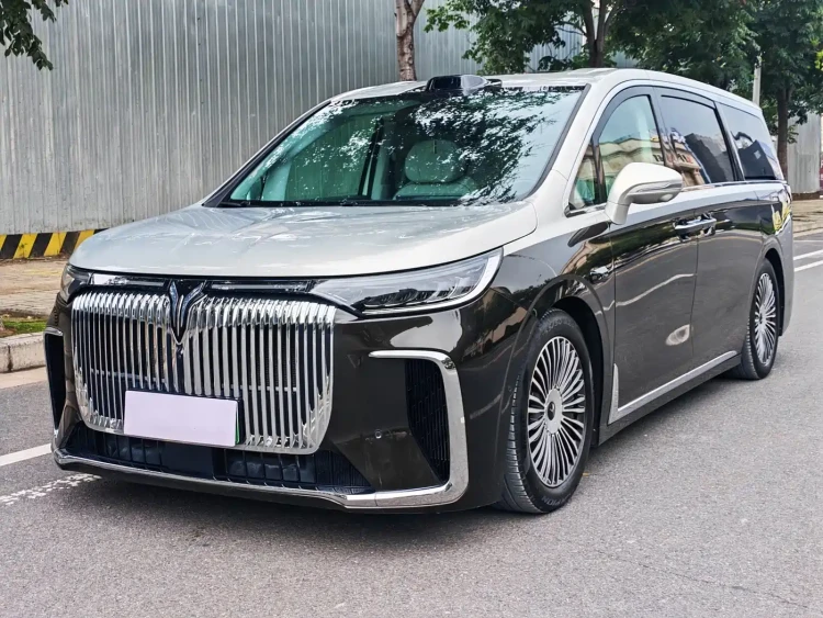 Voyah Auto Voyah Dreamer 2025 PHEV AWD Flagship Qian Kun Edition