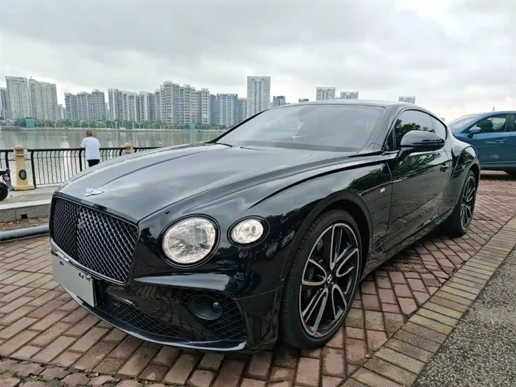 Bentley Continental 2022 4.0T GT V8