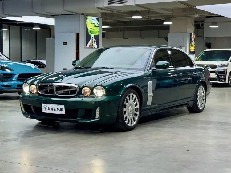 Jaguar XJ 2007 Model XJ8L 4.2 Royal Long Wheelbase