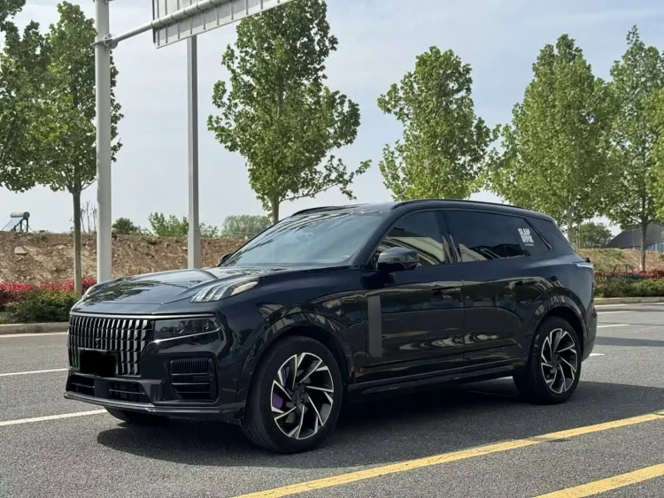 Lynk & Co 09 2021 2.0T Ultra 6-Seater