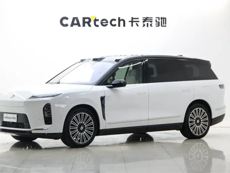 NIO ES8 2025 Model 6-Seat Executive Luxury Edition