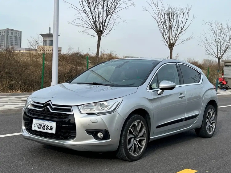 DS 4 2012 1.6T Elegance Edition