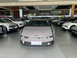 XPeng P7 2025 702km Long Range Edition