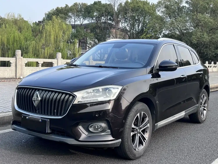 Borgward BX7 2016 28T 2WD Elite 5-seater