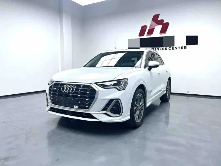 Audi Q3 2021 40 TFSI Fashion Sport