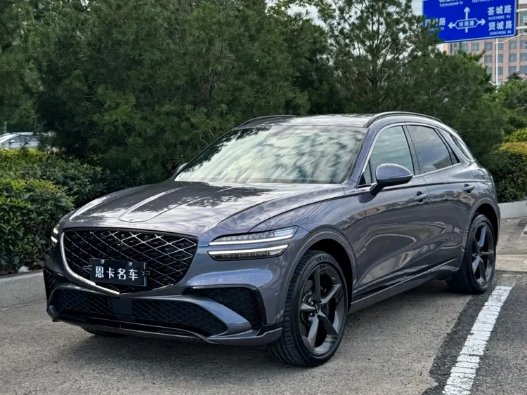 Genesis GV70 2025 2.5T AWD Flagship Sport Package
