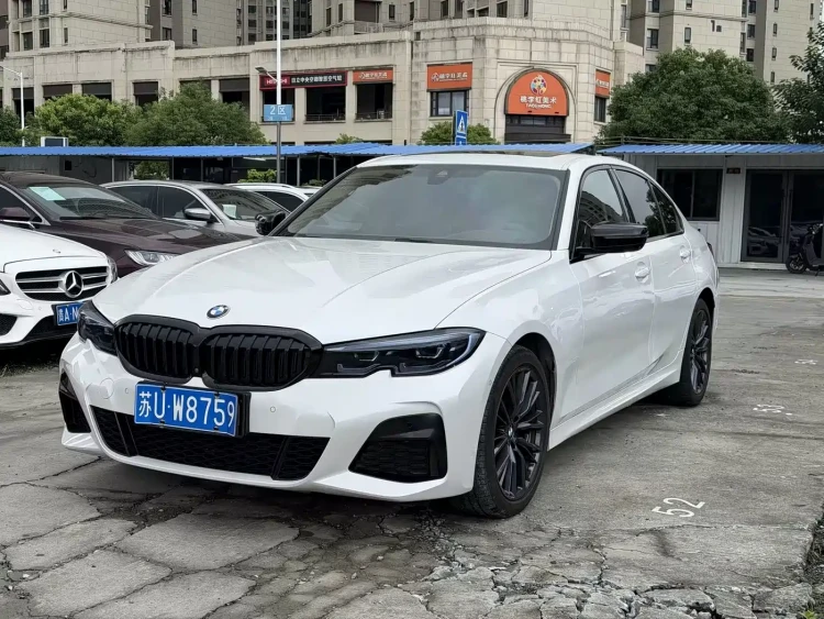 BMW 3 Series 2021 330i M Sport Night Edition