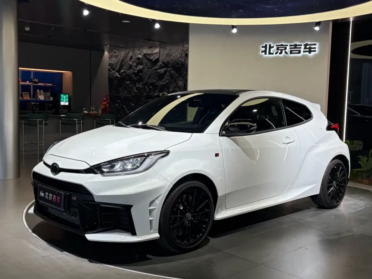 Toyota GR YARIS 2024 GR Evolution Edition