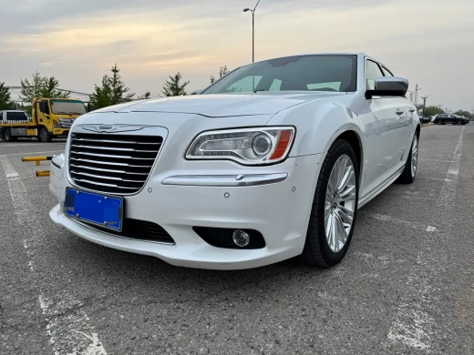 Chrysler 300C (Import) 2014 3.0L Excellence Edition