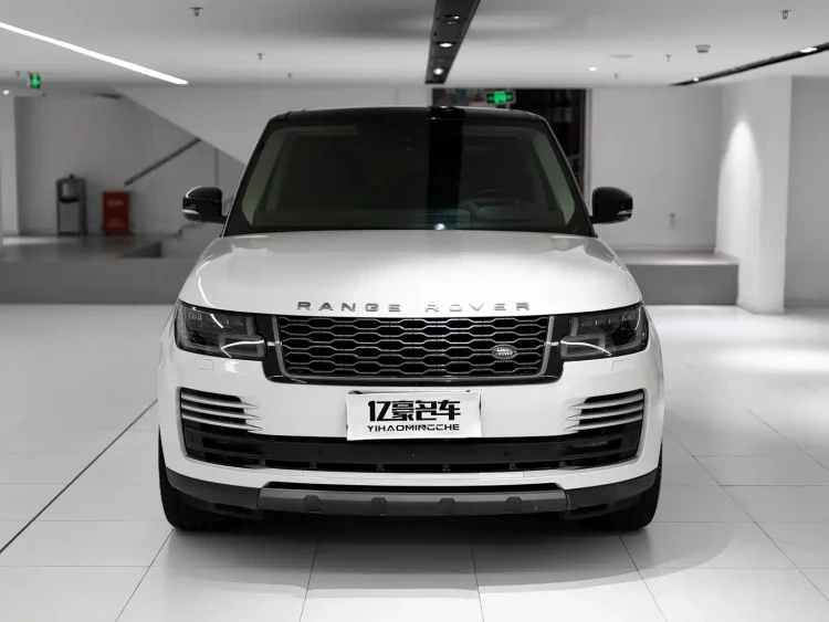 Land Rover Range Rover 2021 3.0 L6 Heritage Extended Classic Edition