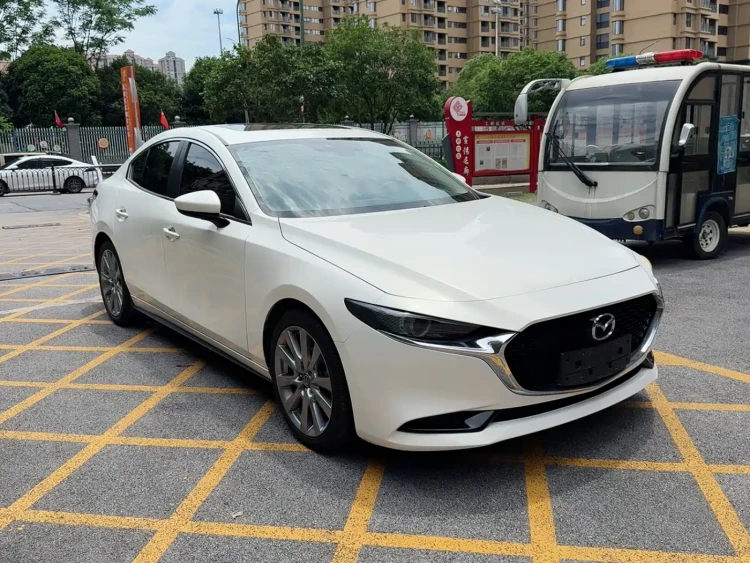 Mazda Mazda3 Axela 2020 2.0L Automatic Zhi Ya Edition