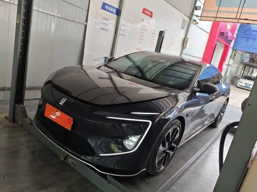 Avatr 12 2023 650 Triple Laser AWD Performance Edition