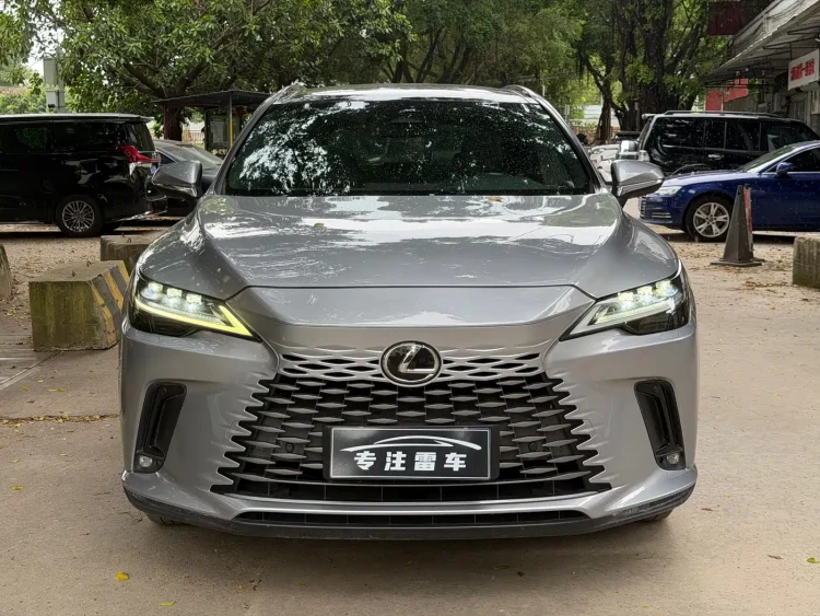Lexus RX 2023 350h 4WD Pure Edition