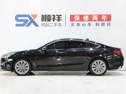 Hongqi H5 2022 Classic Facelift 1.8T Automatic Smart Connect Flag Enjoyment Edition