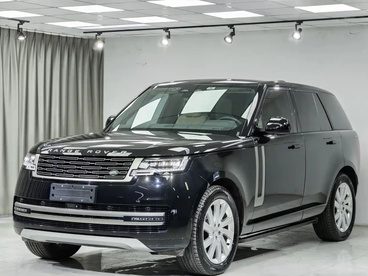 Land Rover Range Rover 2023 3.0 L6 360PS Golden Age Edition