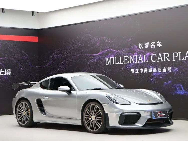 Porsche 718 2018 Cayman 2.0T
