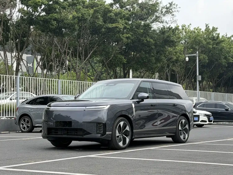 XPeng G01
