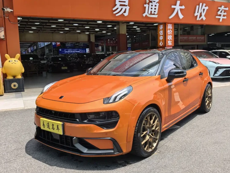 Lynk & Co 02 Hatchback 2021 2.0TD Halo Driving Control Package Edition