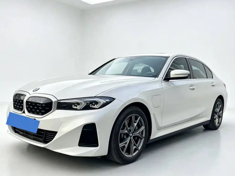 BMW i3 2022 eDrive 35 L