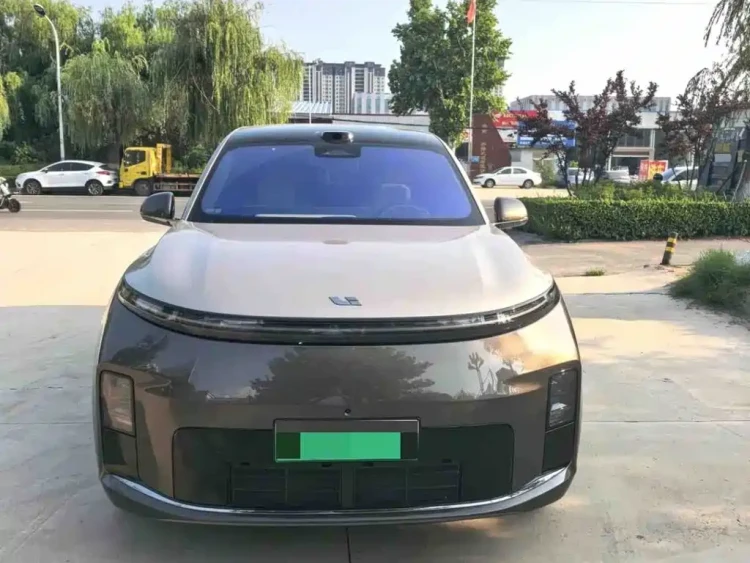 Li Auto Li Xiang L9 2026 Base Model